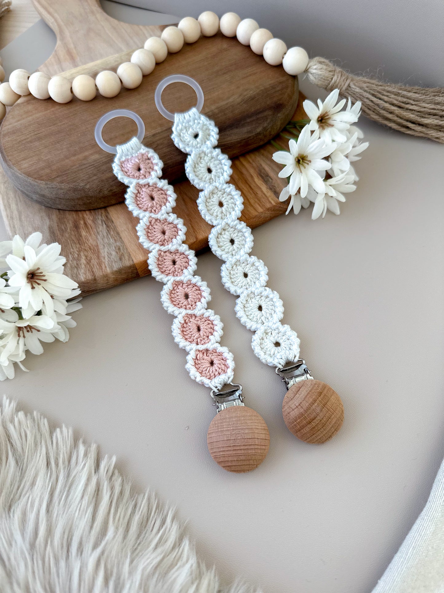 Crochet pacifier clip “Ingrid”