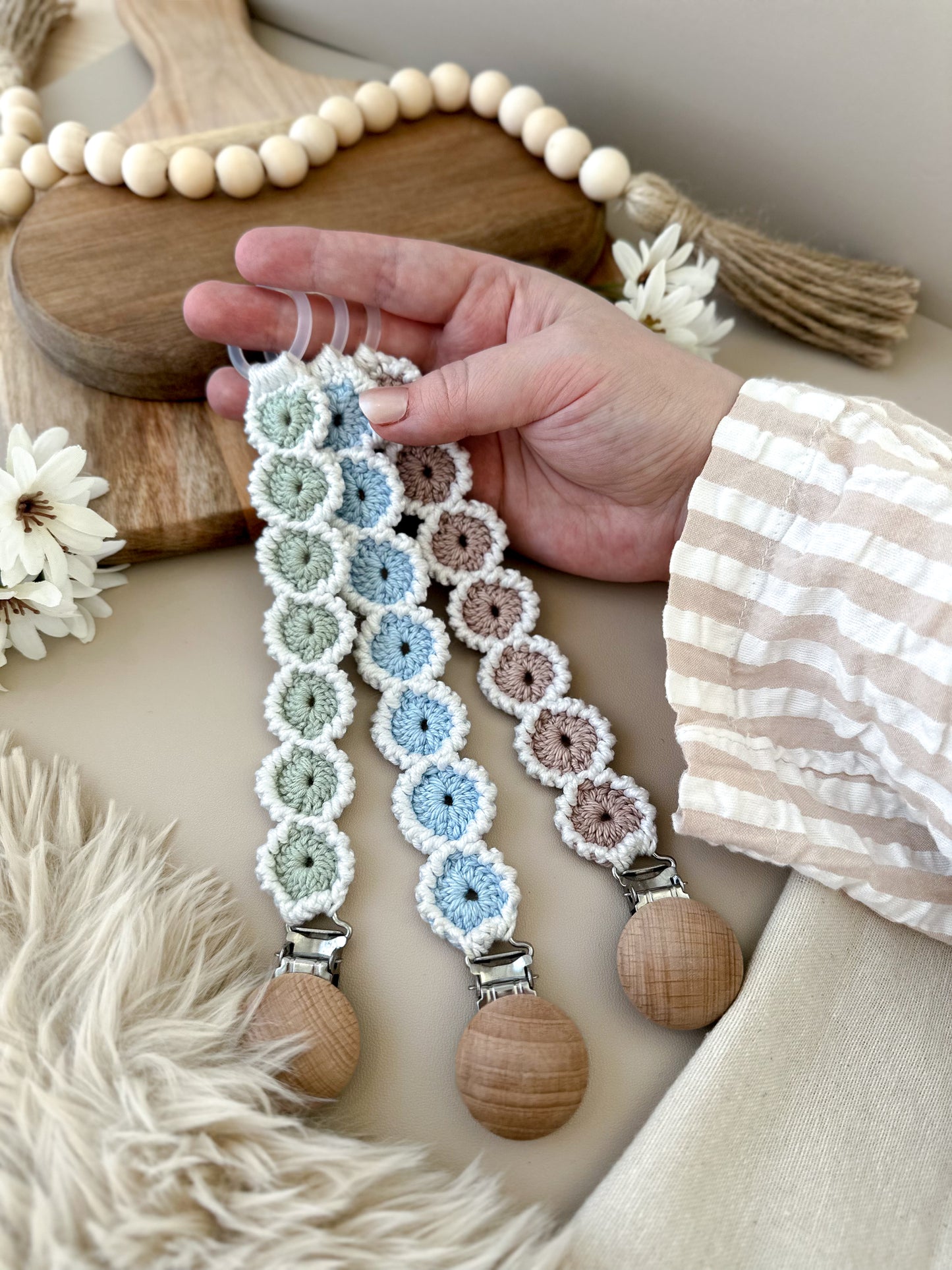 Crochet pacifier clip “Ingrid”