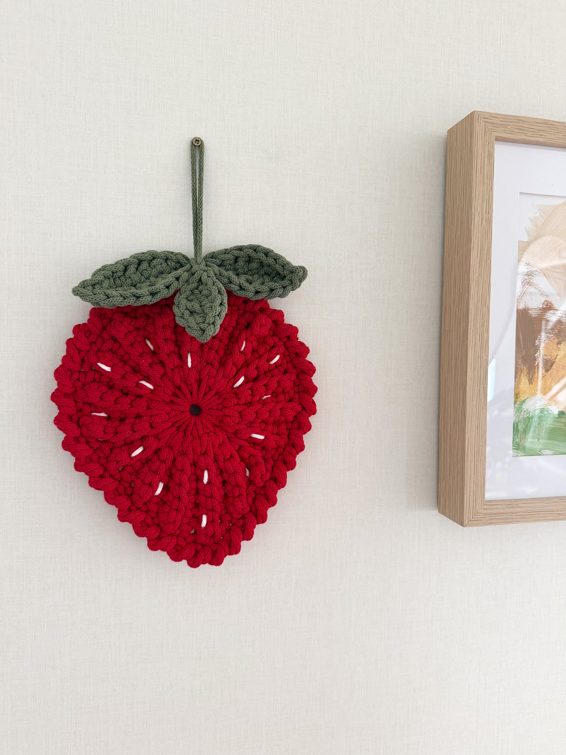 Scandinavian crochet strawberry wall decor pattern