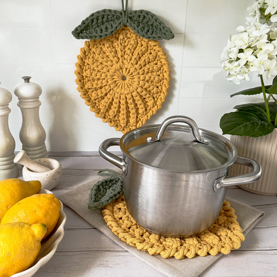 Crochet lemon hot pad and potholder pattern